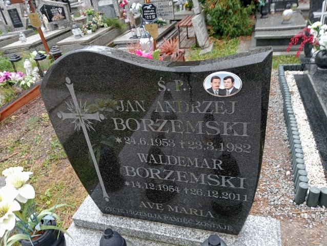 Waldemar Borzemski 1954 Wałbrzych - Grobonet - Wyszukiwarka osób pochowanych