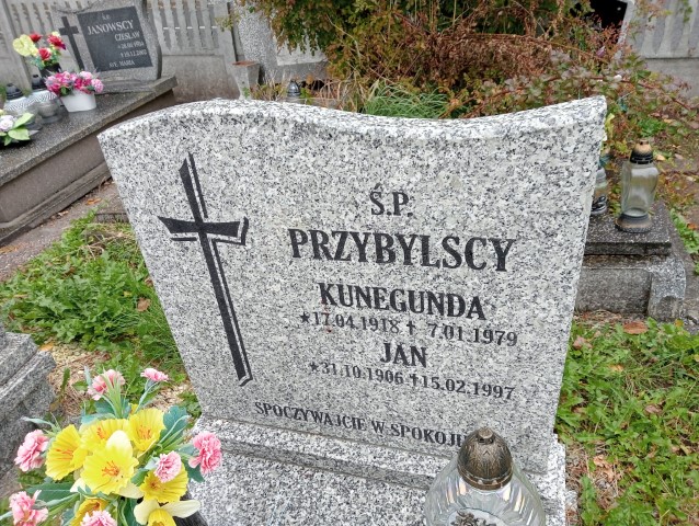 Kunegunda Przybylska 1918 Wałbrzych - Grobonet - Wyszukiwarka osób pochowanych