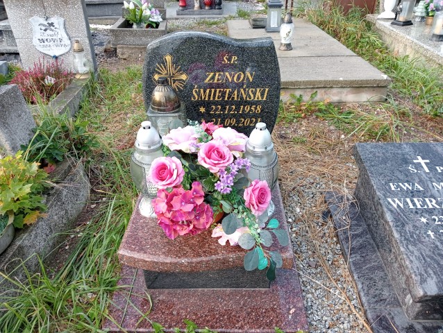 Grób Zenon Śmietański