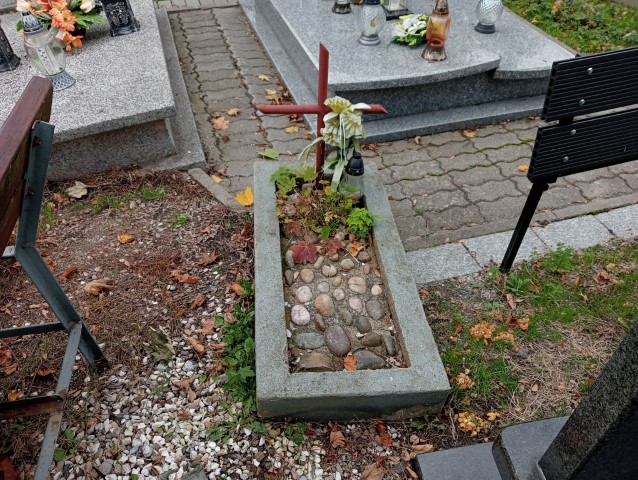 Zofia Lebkowska 1982 Wałbrzych - Grobonet - Wyszukiwarka osób pochowanych