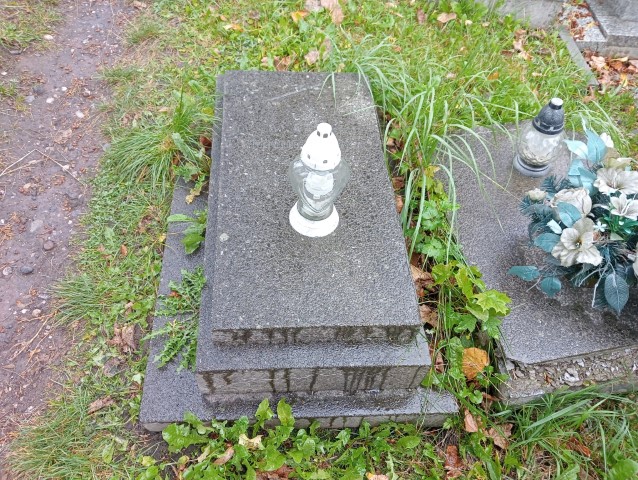 Grób Agata Rocholewska