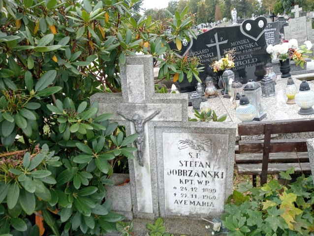 Stefan Dobrzański 1899 Wałbrzych - Grobonet - Wyszukiwarka osób pochowanych
