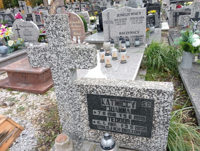 Teodora Katnicka 1901 Wałbrzych - Grobonet - Wyszukiwarka osób pochowanych