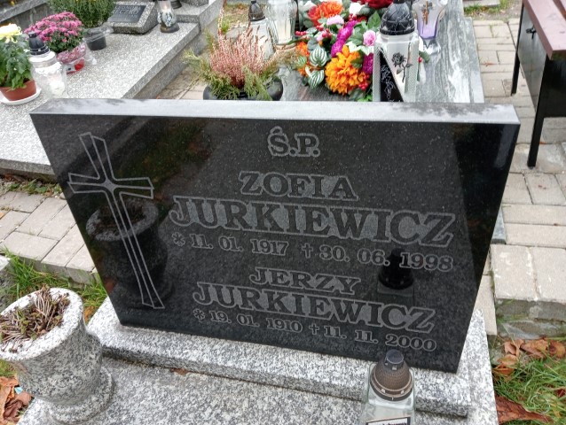 Zofia Jurkiewicz 1917 Wałbrzych - Grobonet - Wyszukiwarka osób pochowanych
