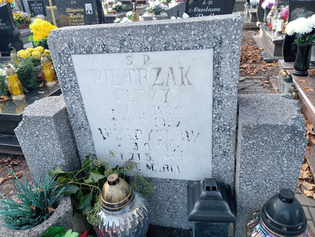 Władysław Pietrzak 1899 Wałbrzych - Grobonet - Wyszukiwarka osób pochowanych