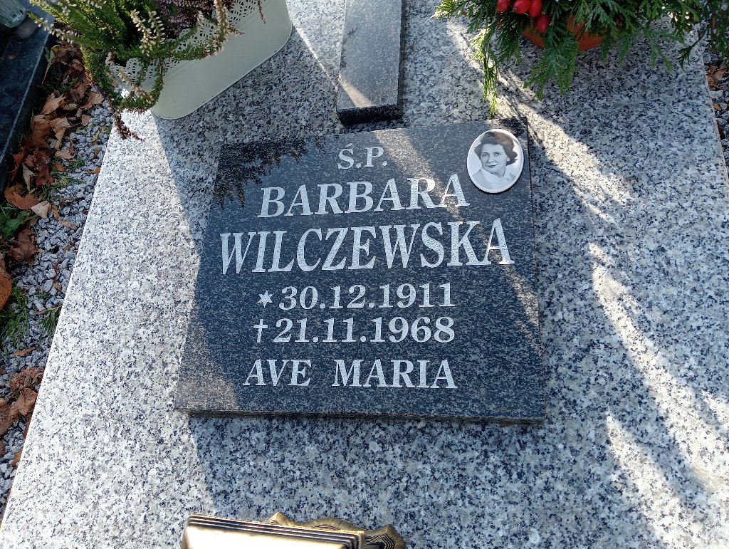 Barbara Wilczewska 1911 Wałbrzych parafialny - Grobonet - Wyszukiwarka osób pochowanych