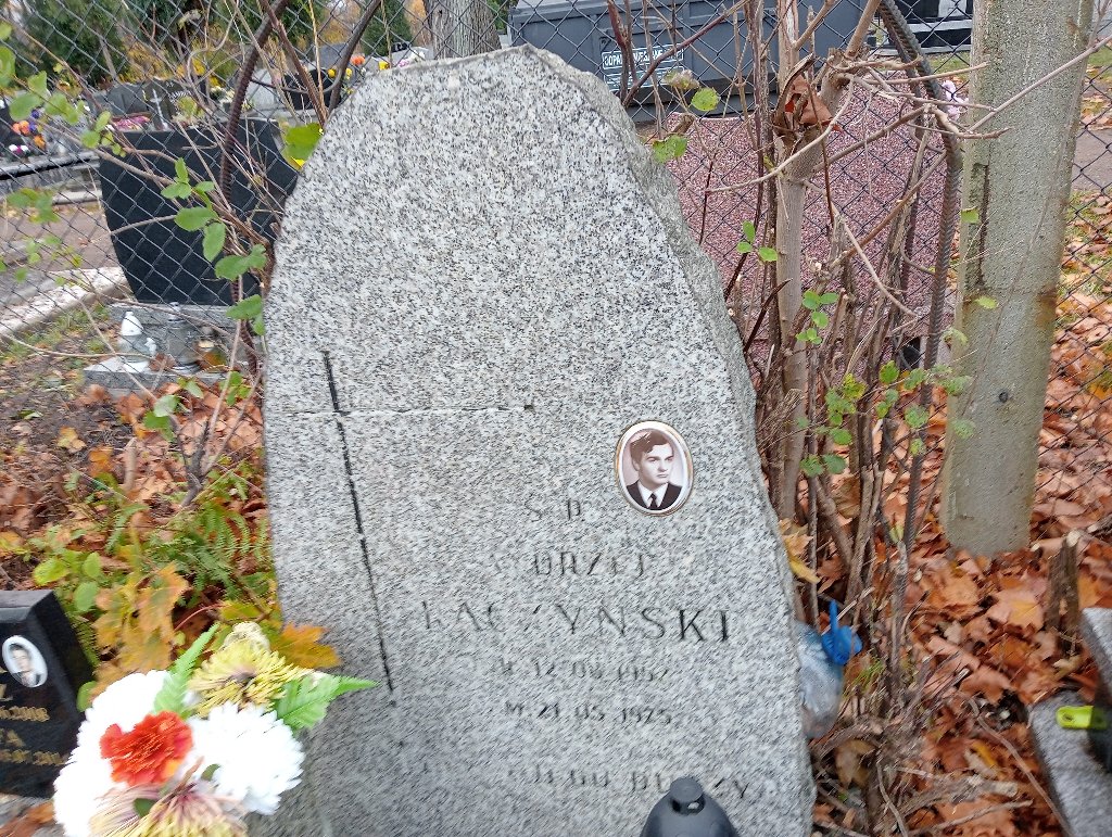 Andrzej Kaczyński 1952 Wałbrzych - Grobonet - Wyszukiwarka osób pochowanych